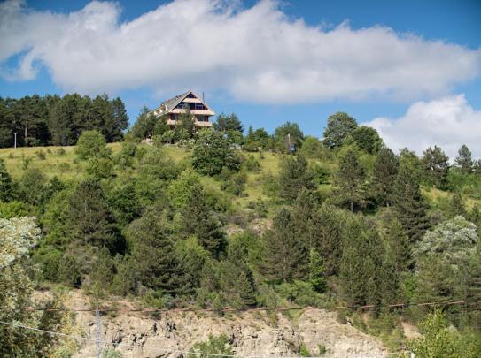 Hotel Vila Shen Maria Voskopojë Exterior foto